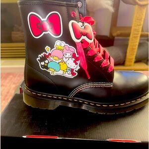 Dr Martens x Hello Kitty and friends